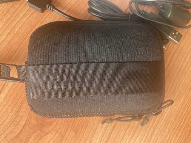 Câmara Digital Sony Cyber-shot DSC-W690 Prata com acessórios