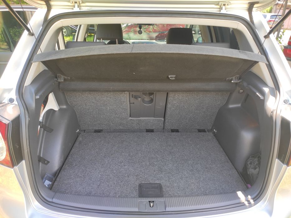 Продам Volkswagen Golf Plus 1.6 MPI  2006год