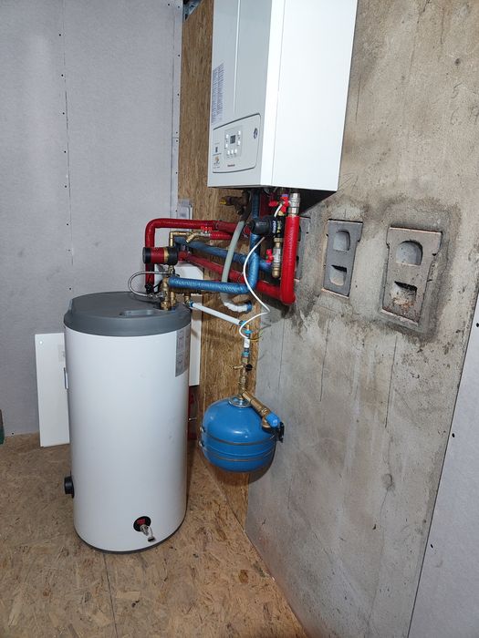 Usługi koparko ładowarką i koparką