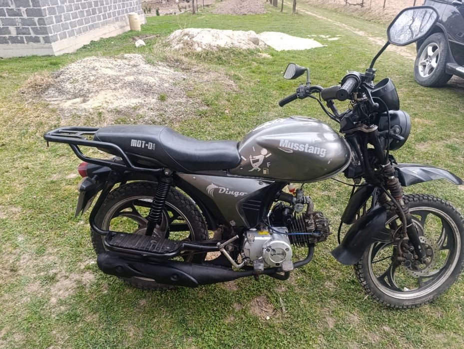 Продам мопед мустанг