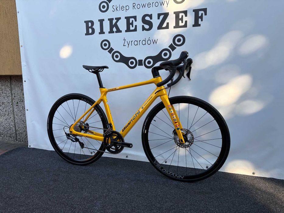 Rower Szosowy BIANCHI INFINITO XE 28" Roz. 53cm Shimano Ultegra 2x11 Carbon