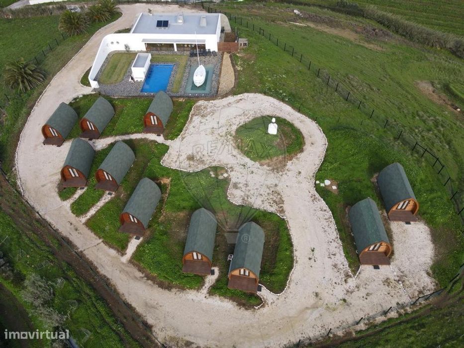 Hotel T11 para venda