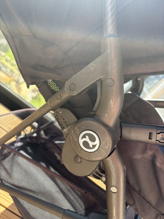 Cybex Melio carbon deep black uzywany