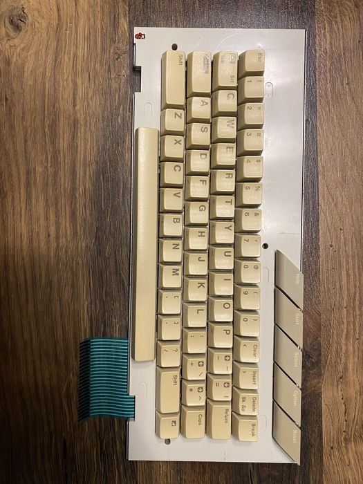 Atari 65 XE sprawna klawiatura