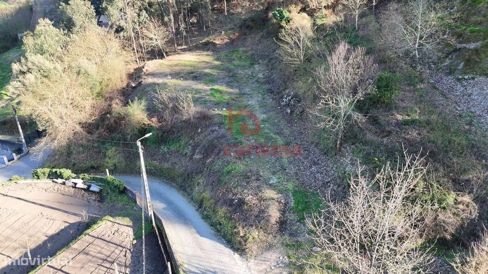 Terreno para construção com 1.450m2 em São Mamede de Negrelos, Santo T