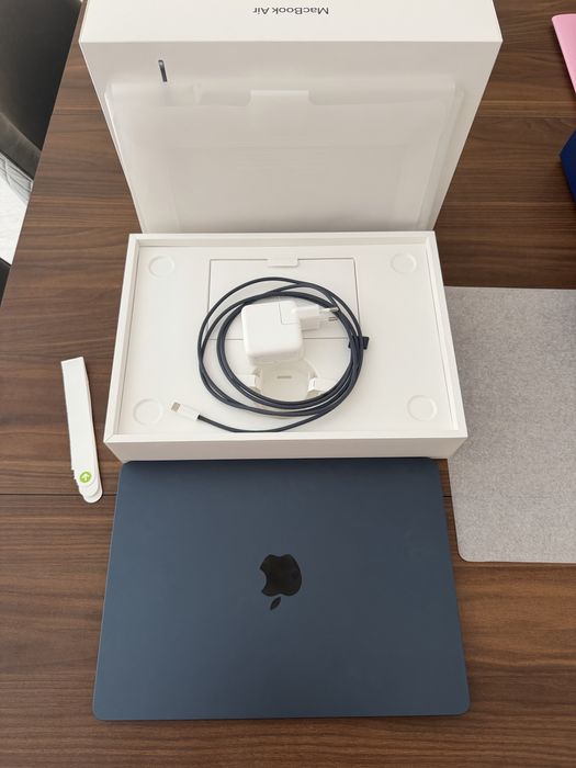 Macbook Air 13 M4 como novo