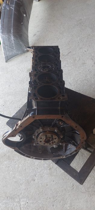 Двигун мотор 2.7 mercedes c class e class sprinter