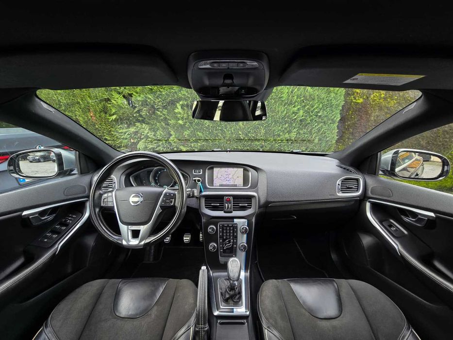 VOLVO V40 D2 R-DESIGN 1.6 115CV "FULL EXTRAS"