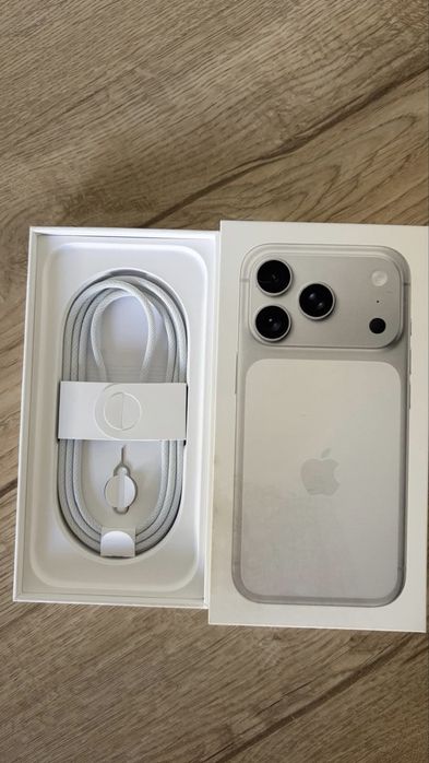 Iphone 17 Pro - 256 Gb - com garantia ate 27/10 - SOMENTE VENDA