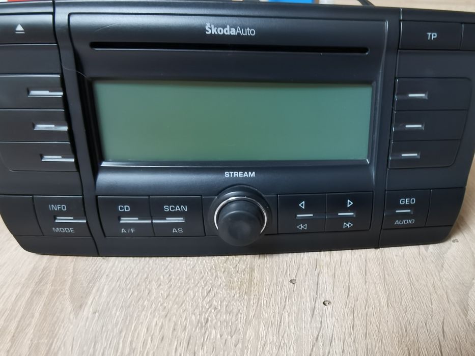 Radio Skoda octavia 2