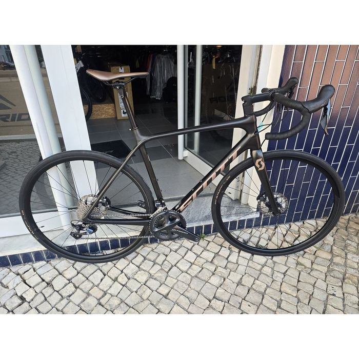Scott addict carbono m com ultegra