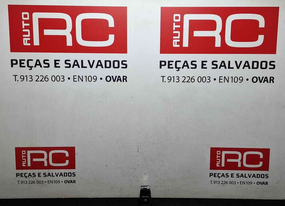 Comando / Botão / Interruptor Vidros Trás Esquerdo 8368921 - BMW 3