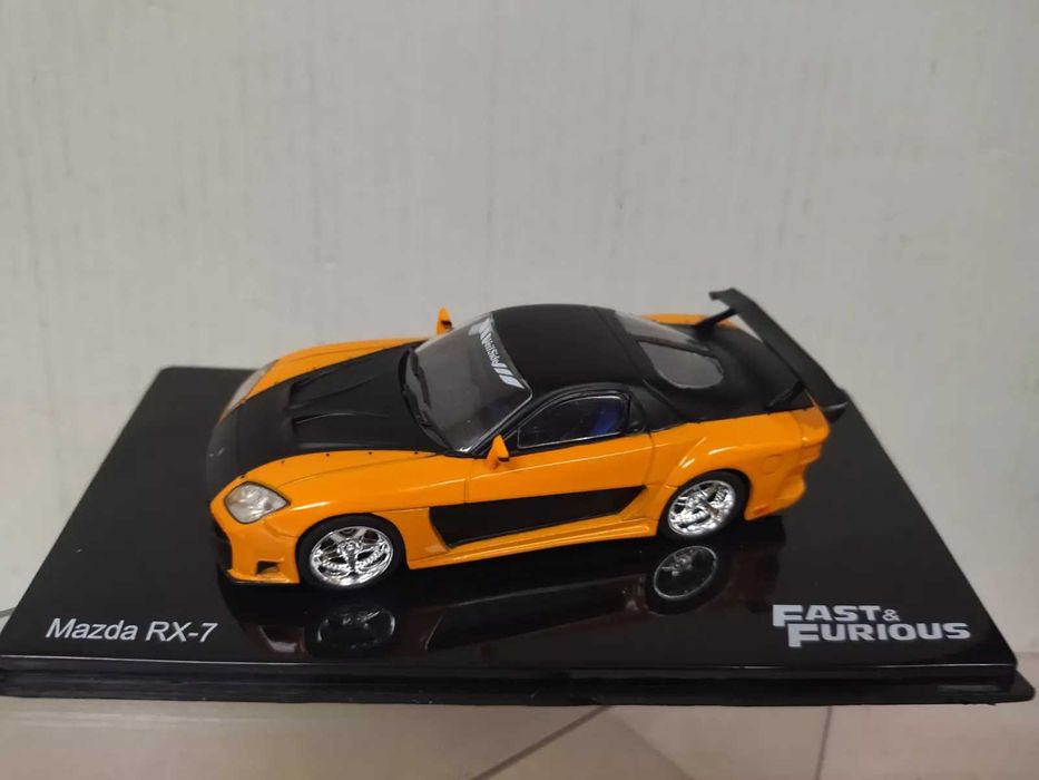 1/43 mazda rx-7 fast and furious (ixo altaya)