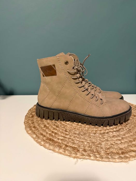 Buty, trapery, Rieker