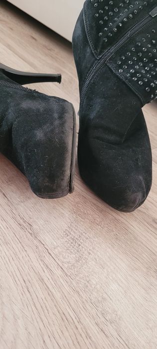 Botki na obcasie szpilki 39