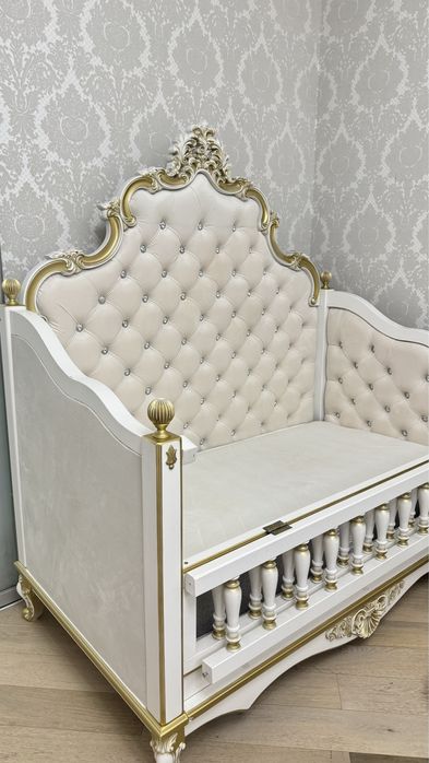 Дитяче ліжечко б/у