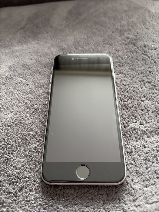 Iphone 6s 64 GB stan bardzo dobry, oryginalne pudelko, bat 67%/100%