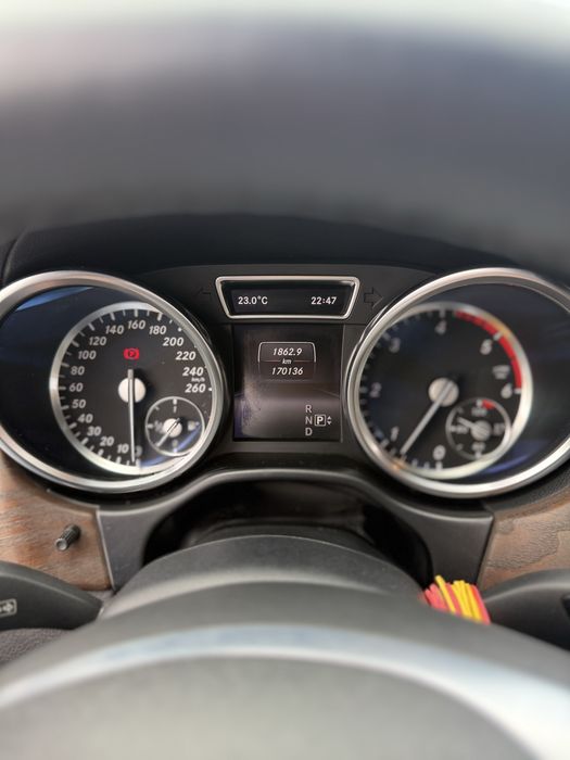 Mercedes-Benz GL-Class 2013 VIN WDC1668241A330588 фото оголошення 9 з 12