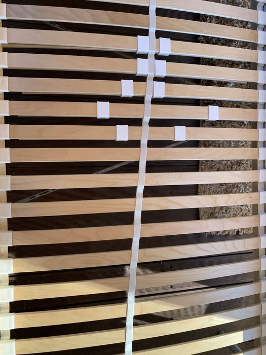 Cama de Madeira singular