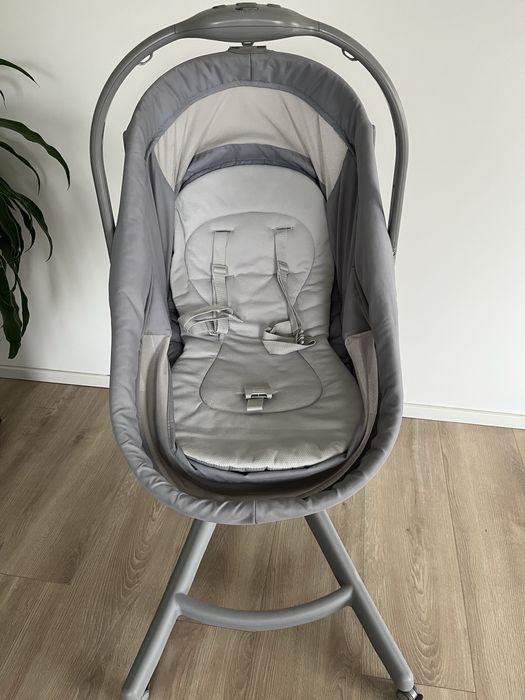 Chicco Baby Hug 4in1 z materacem i dodatkami