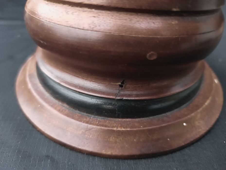 Stara drewniana szkatułka