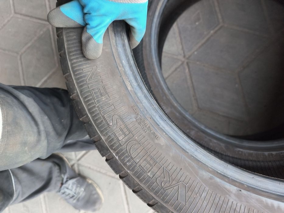 275/45R21 Vredestein 2021 (2шт)