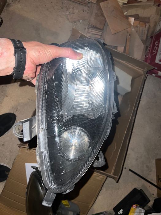 Óticas fundo preto Smart 2001