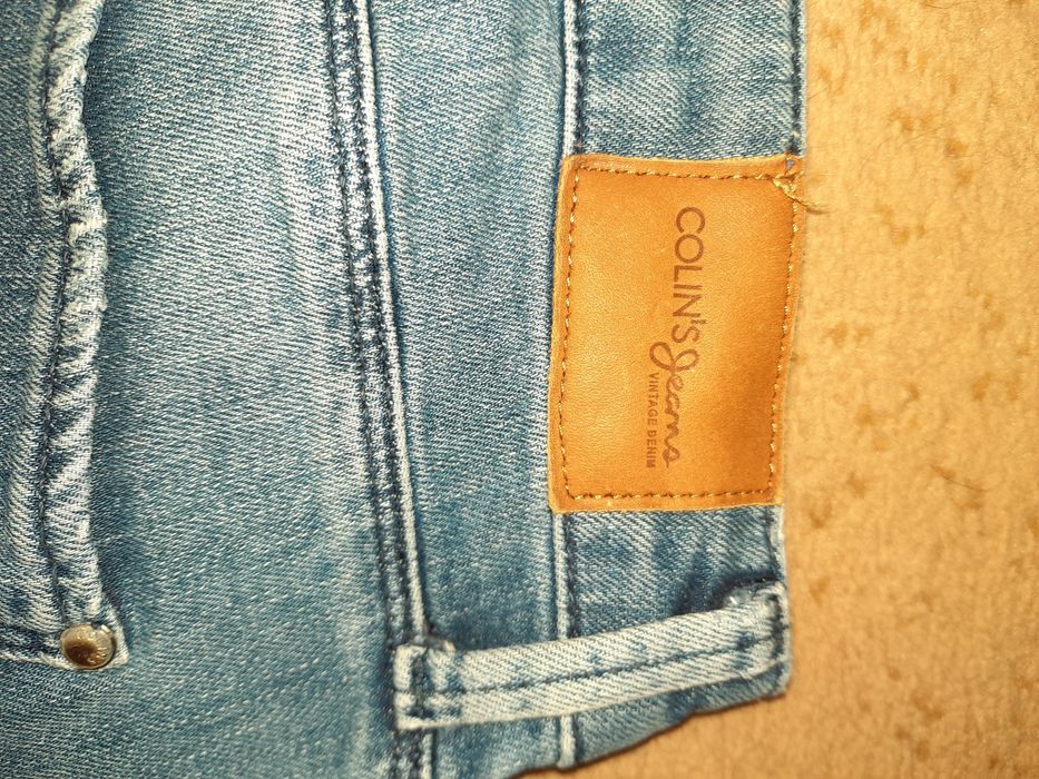 Продам джинсы фирмы Colins.
