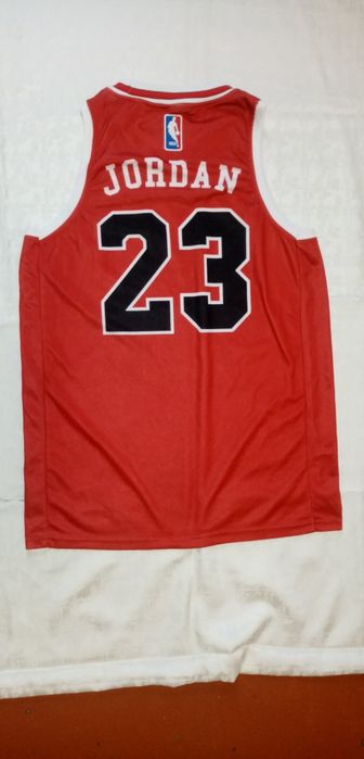 НОВА!!!баскетбольна майка Jordan  NBA Chicago Bulls, легендарний 23 номер.