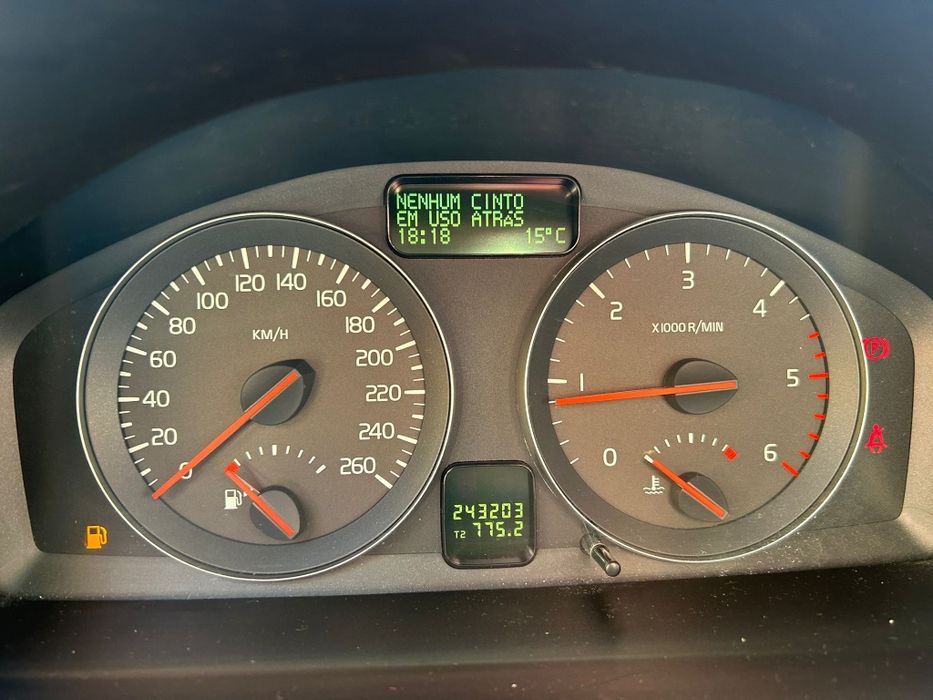 Volvo  V50  ano 2011