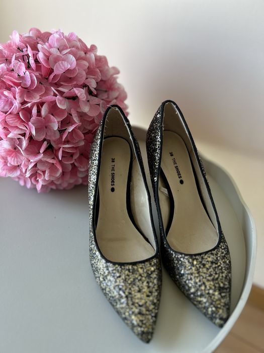 Sapatos de salto