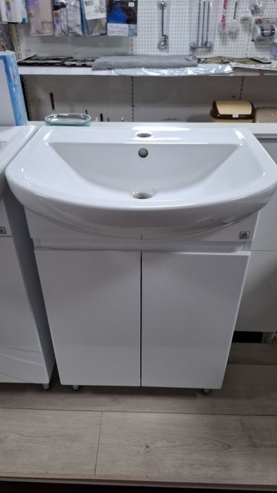 Тумби з умивальником