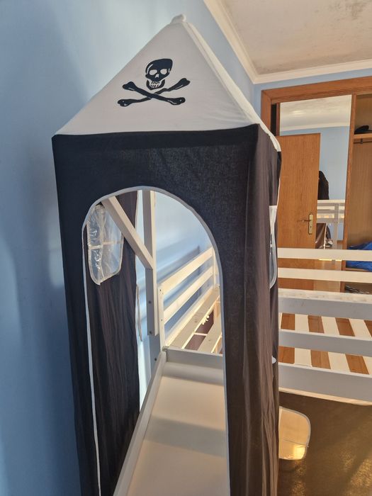 Peliche de piratas, cama de crianca