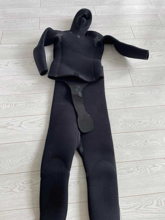 Продам гидрокостюм
