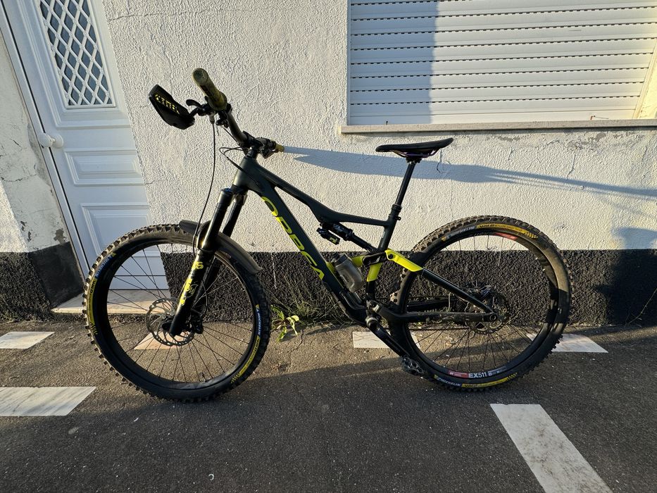 Orbea occam h20 lt 2023, parada por motivo de lesao