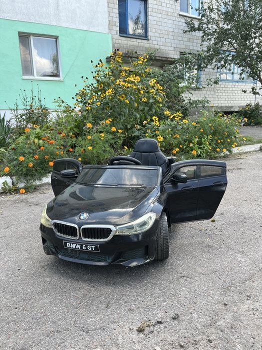 Дитячий електромобіль BMW 6 GT