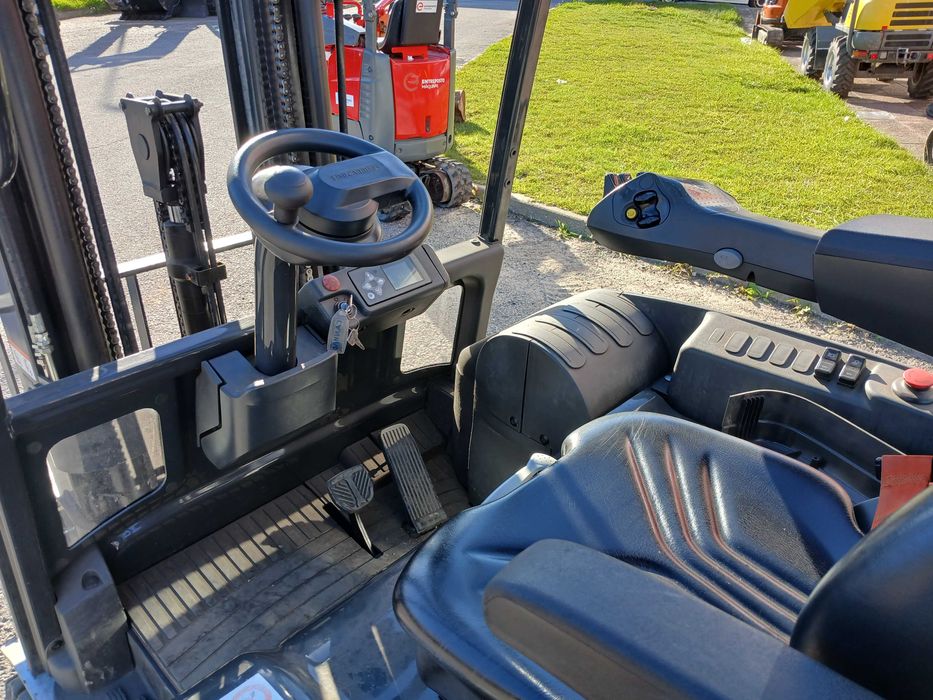 2019 Unicarriers NISSAN TX3-18 Empilhador Elétrico 1800Kg