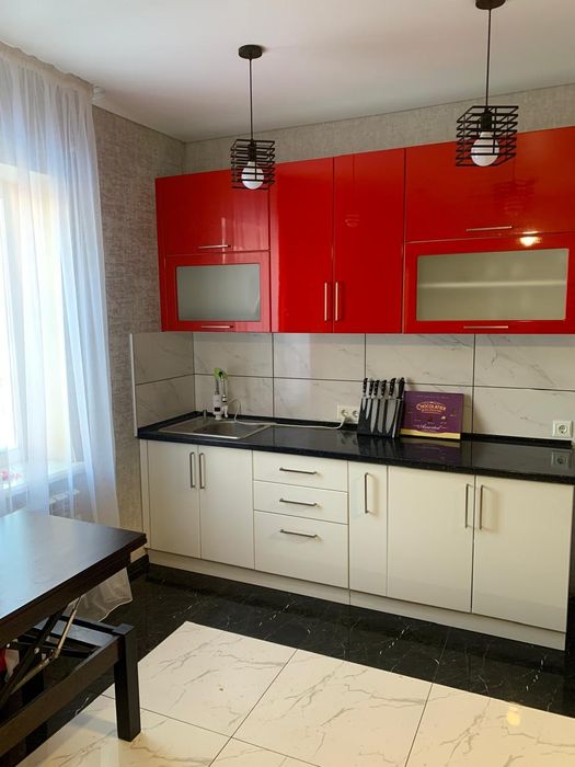 Будинок, хата, дача