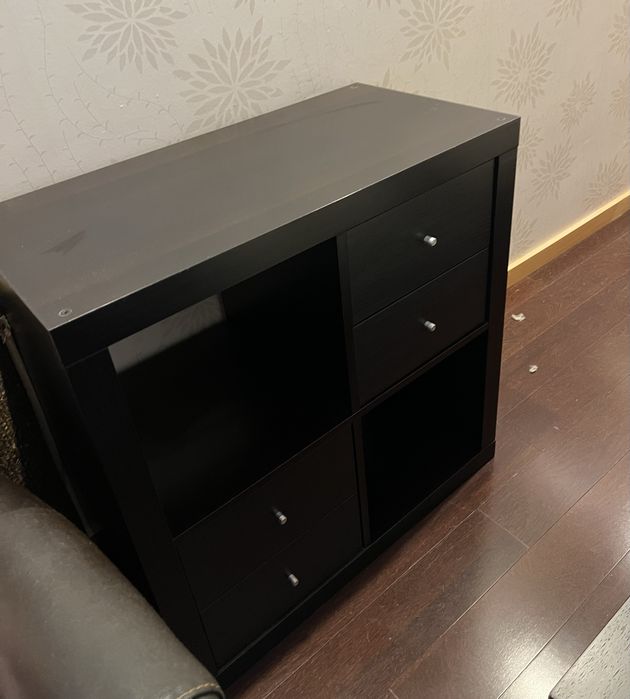Movel apoio madeira escura Ikea