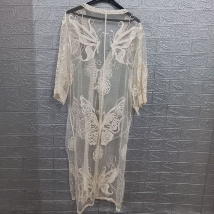 Saída de praia renda borboleta tamanho único