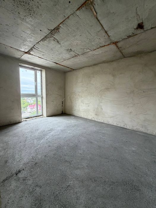 ПРОДАЖ 2-кімнатної квартири в ЦЕНТРІ
