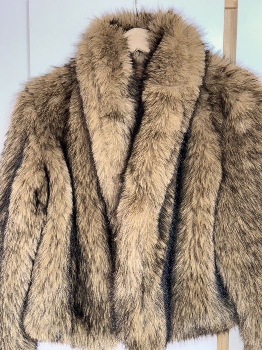 Шуба женская, эко шуба, коротка шуба, шубка, шубка лисья, зимняя шуба