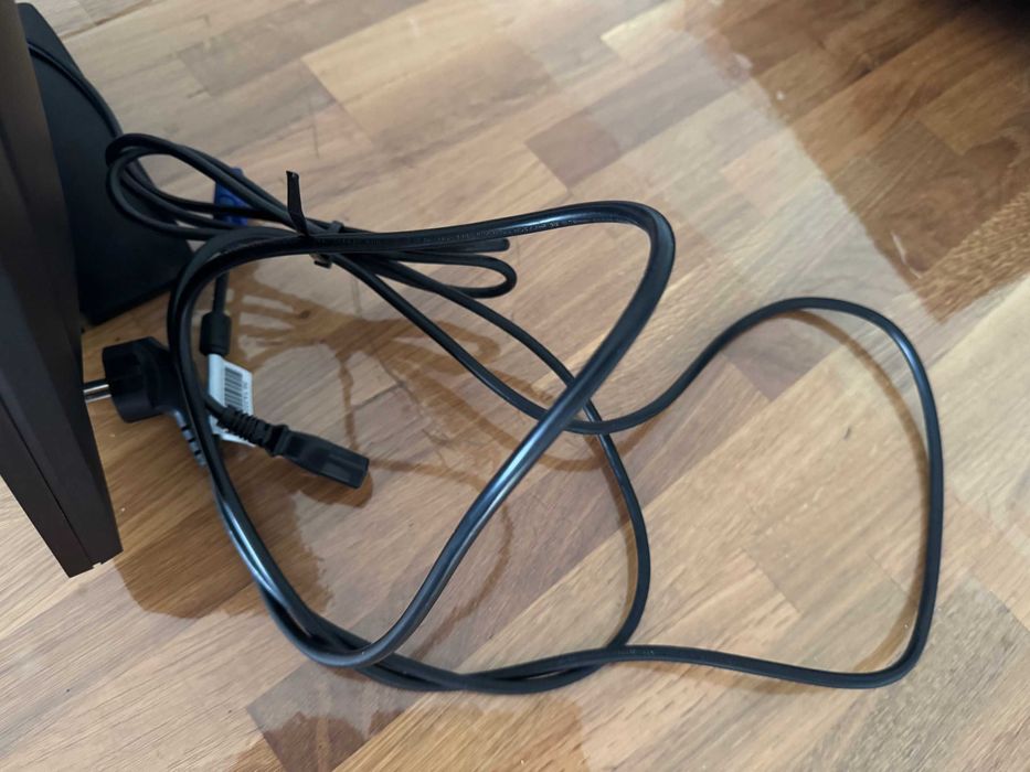 Vendo monitor Fujitsu de 20´´