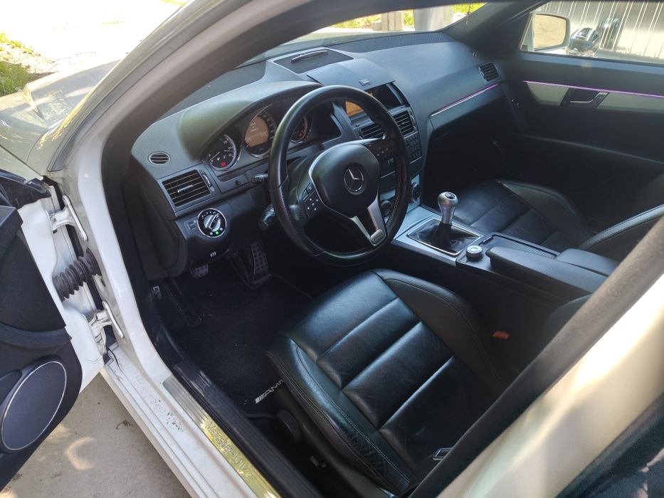 Mercedes c200 kompresor w204 AMG