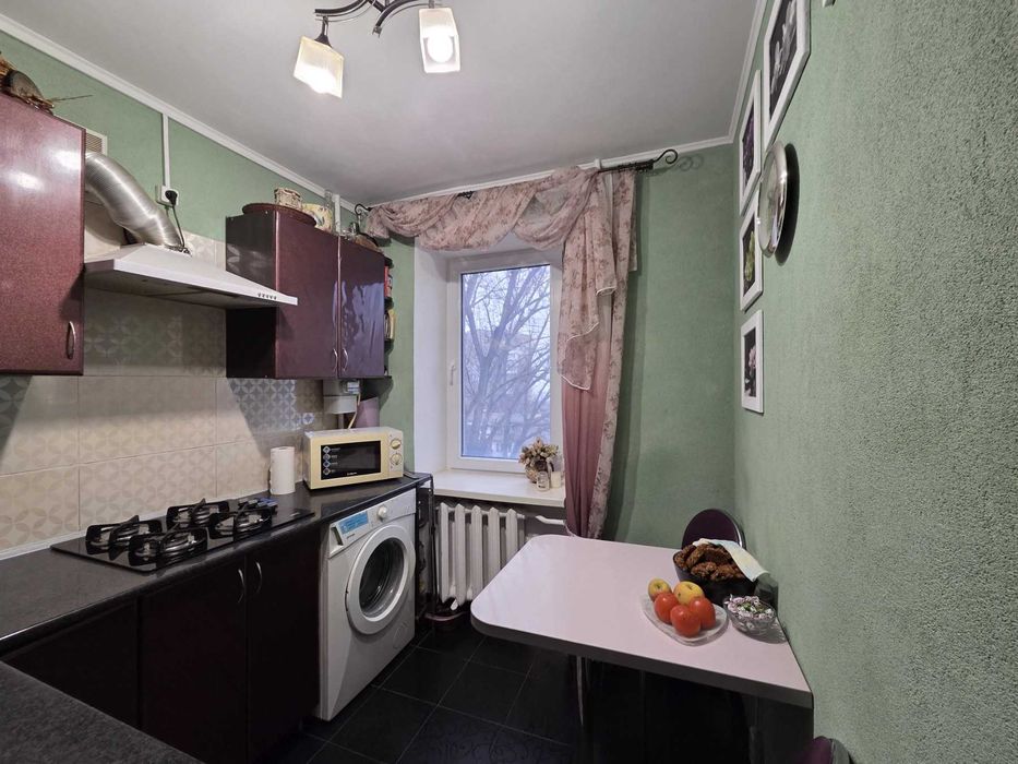 1 комн. Кирпичный дом. ул. Заболотного