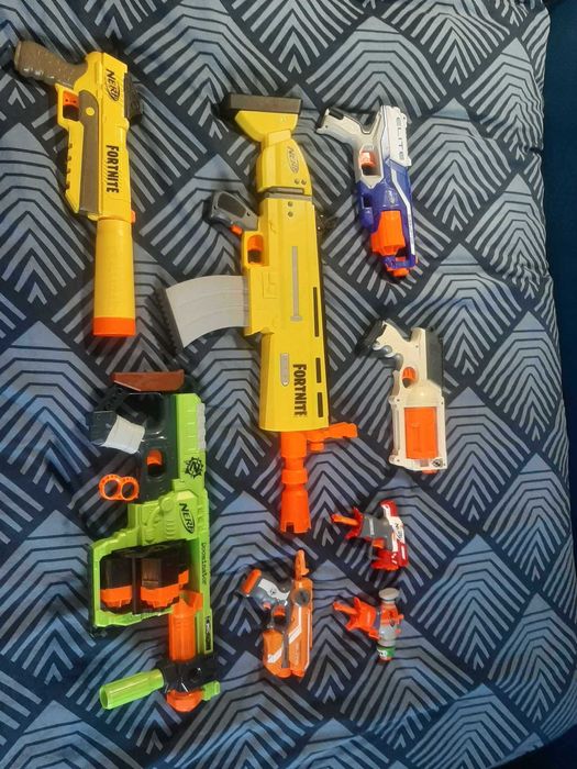 Pistolet Nerf Zombie Strike Doominator
