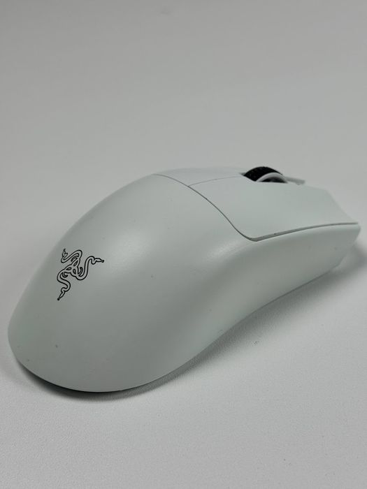 Бездротова ігрова миша Razer Viper V3 Pro White (‎RZ01-05120200-R3G1)