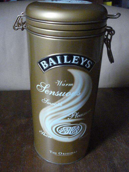 Decorative Box64751798118403121