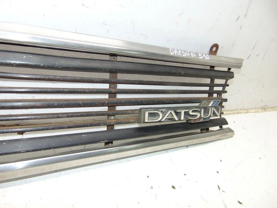 Datsun 510 grelha " nova de stock antigo