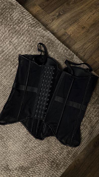 Корсет, корсетний топ, чорний корсет
